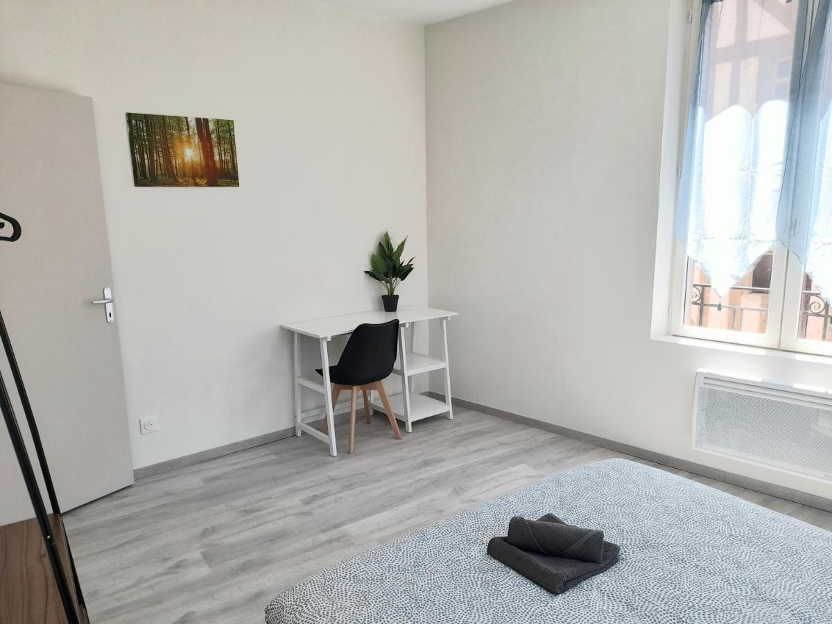 Le Scandinave Apartment Joigny Exterior photo