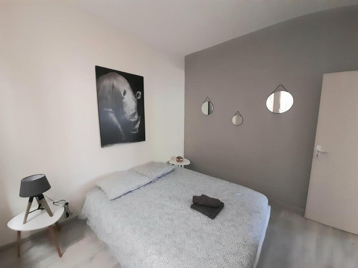 Le Scandinave Apartment Joigny Exterior photo